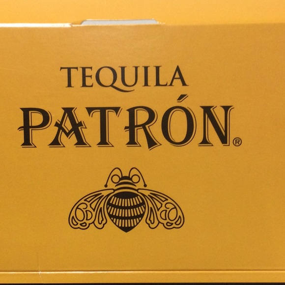 New Patron Gift Box Set - Picture 3 of 7